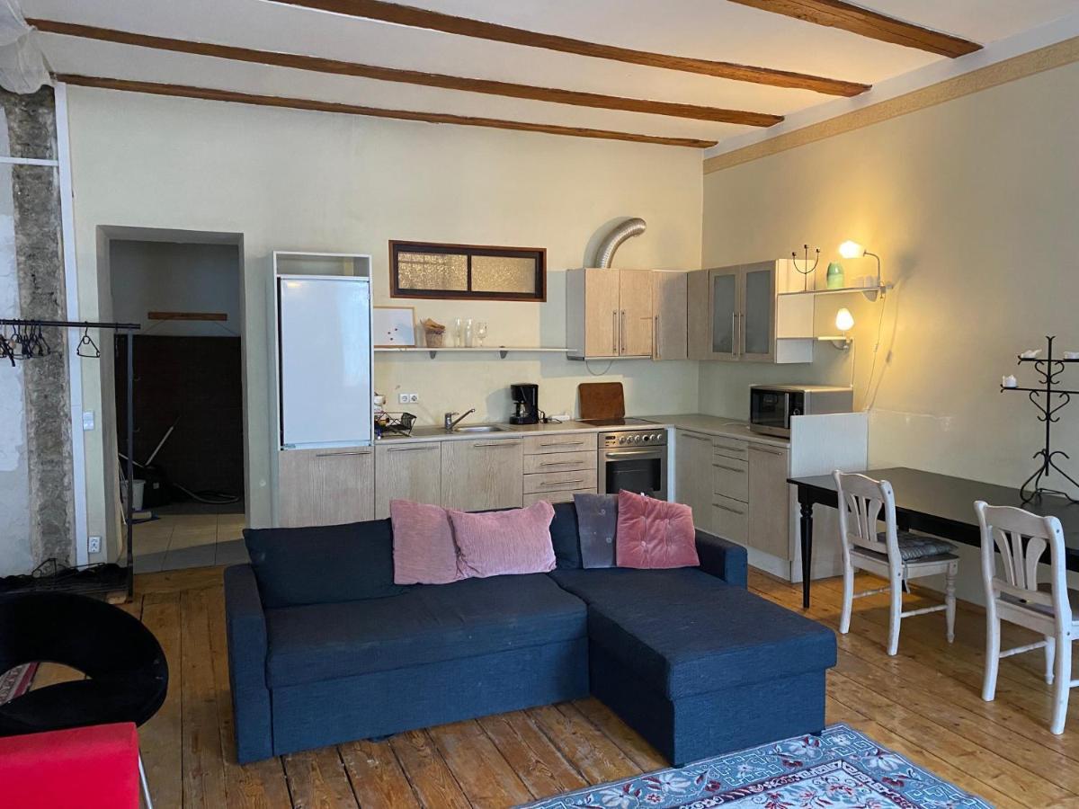 Bohemian In Old Town Apartment
